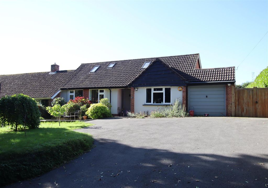 Property photo 1 of 21 Front.Jpg