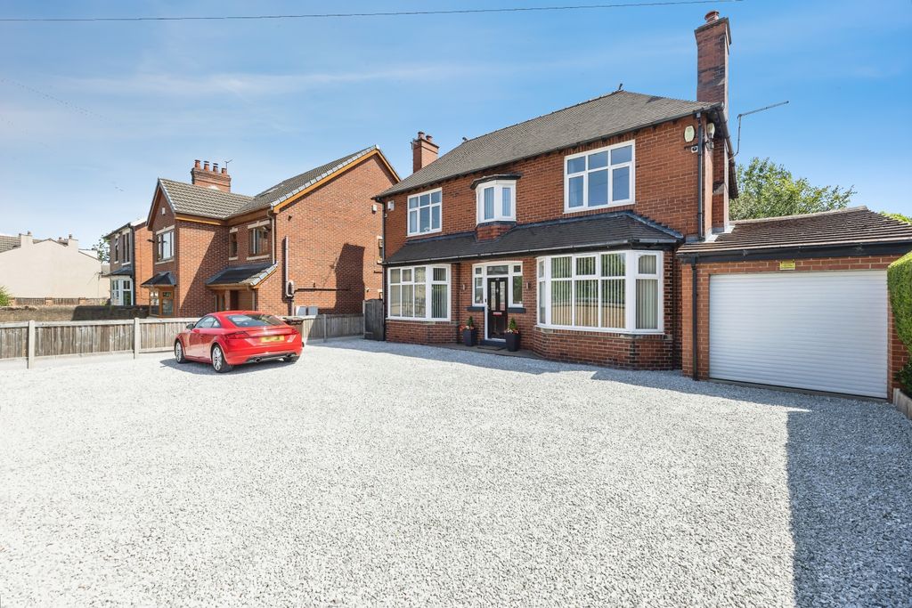 Property photo 2 of 61 3v9A9380