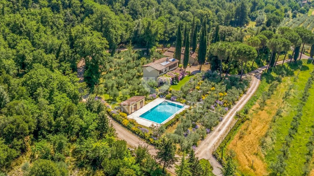 Property photo 1 of 28 Exteriors