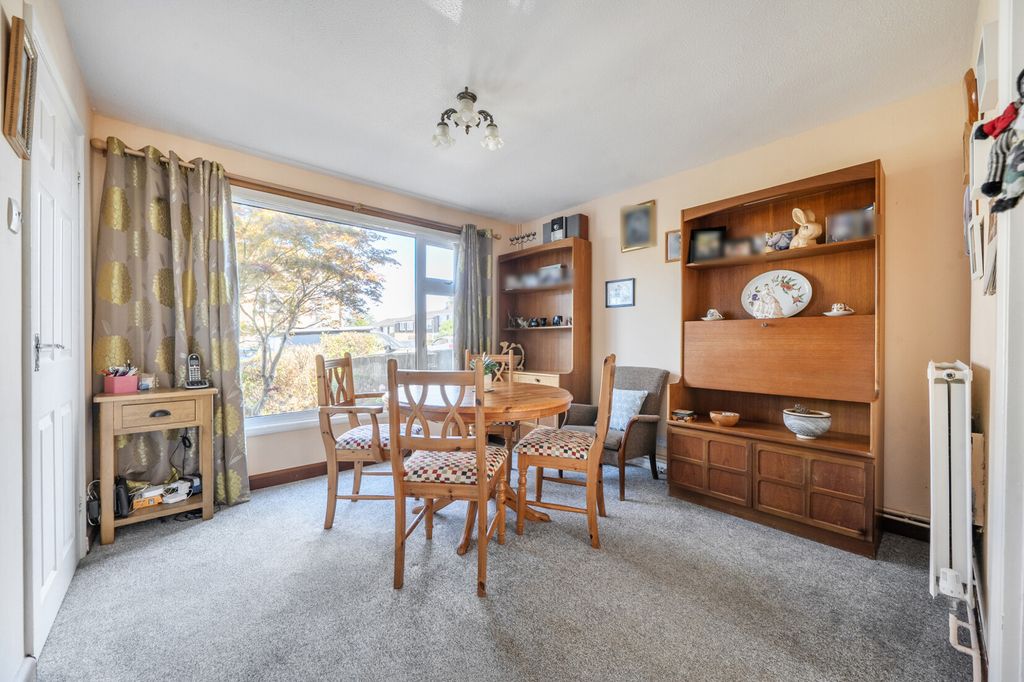 Property photo 3 of 20 Dining Room