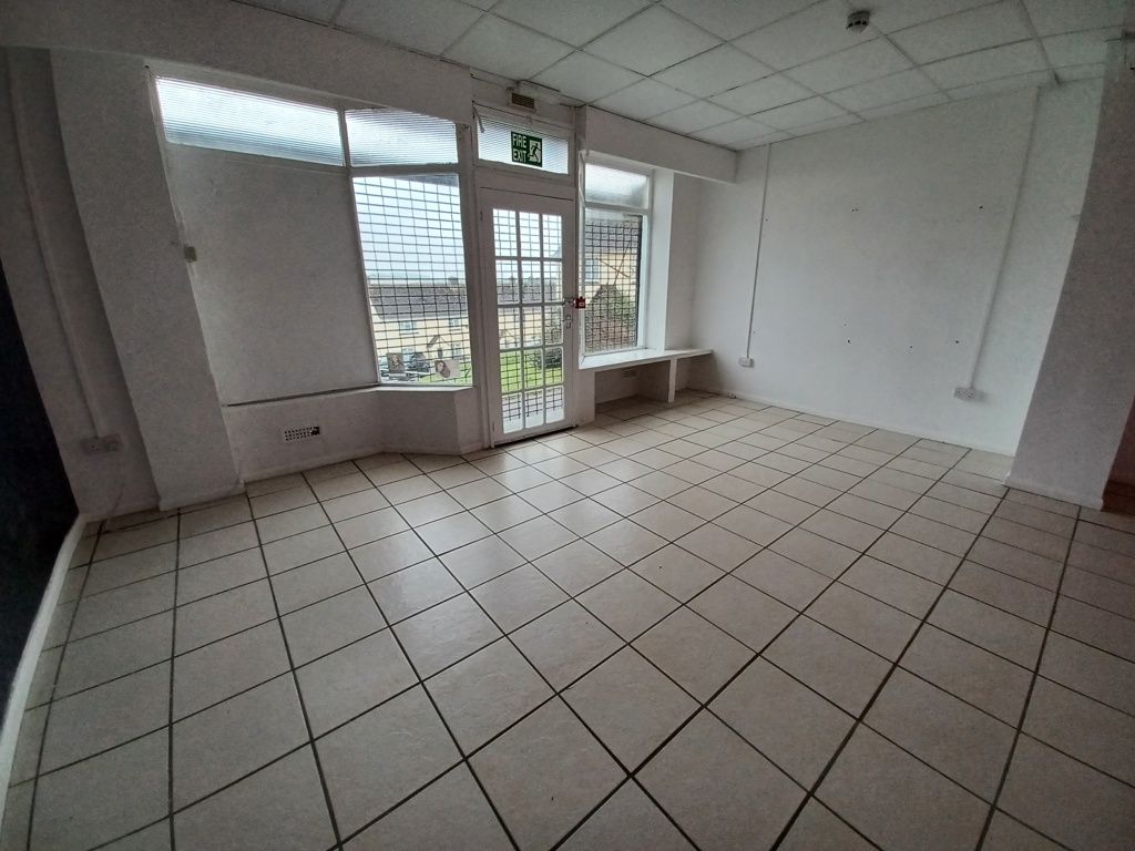 Property photo 3 of 6 Photo 13