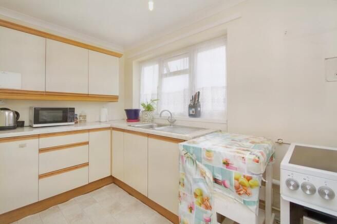 Property photo 2 of 8