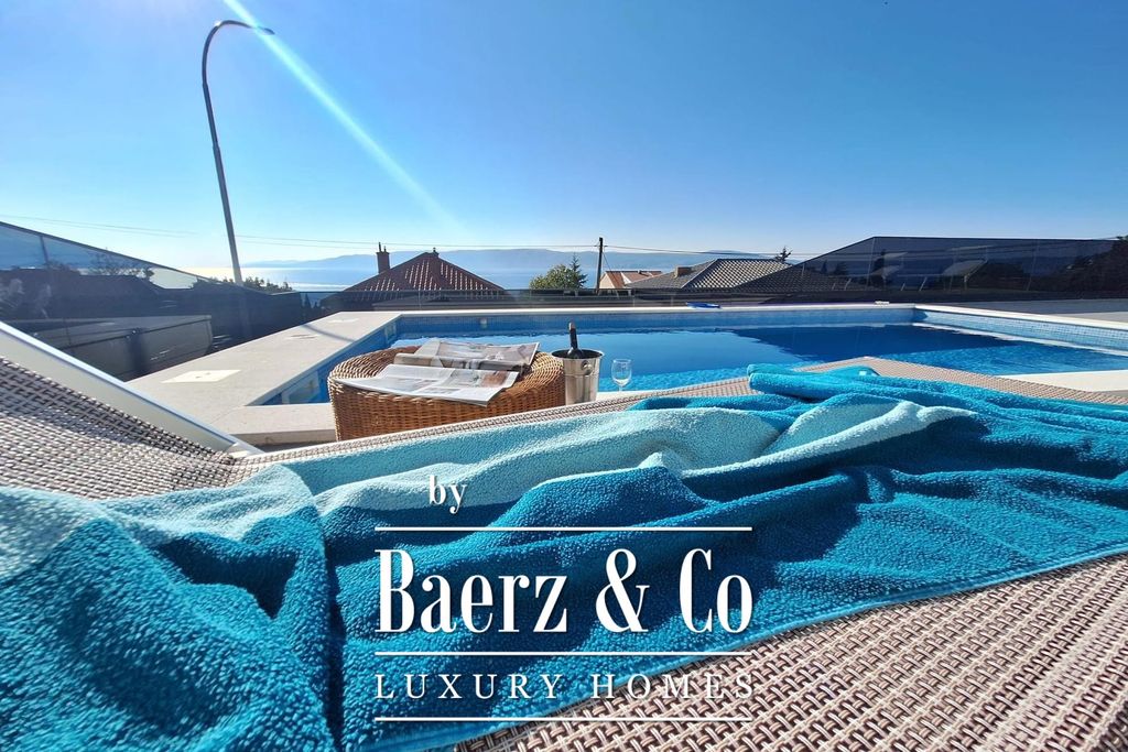 Property photo 1 of 35