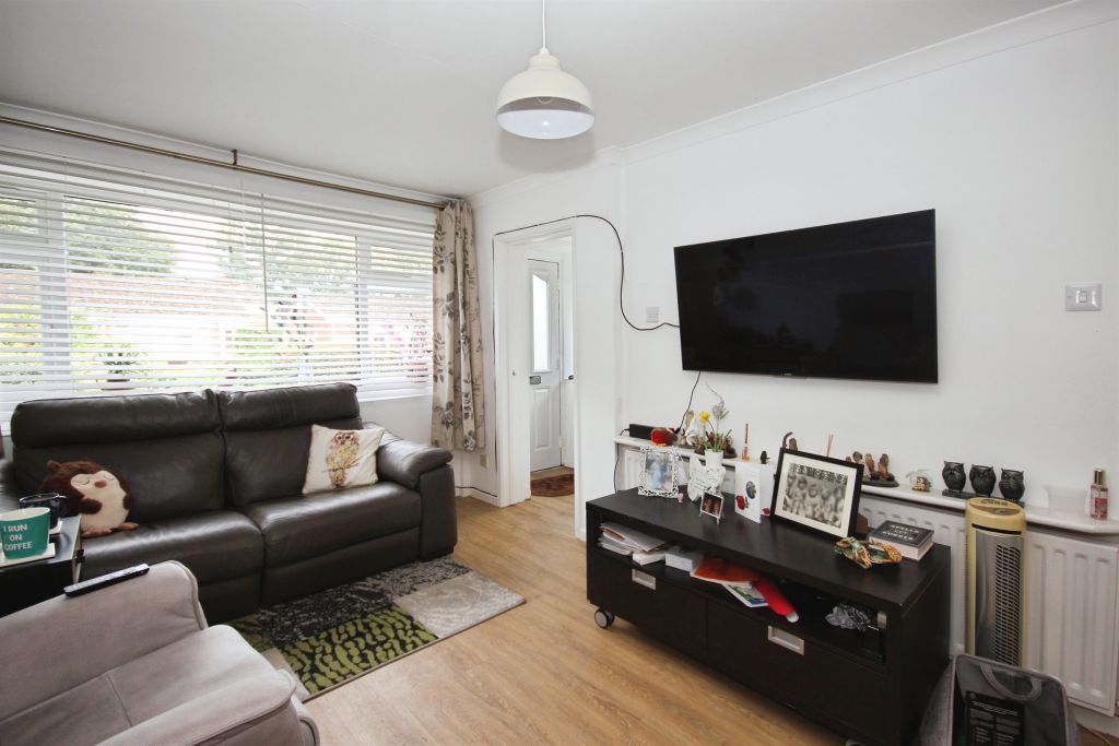 Property photo 2 of 14