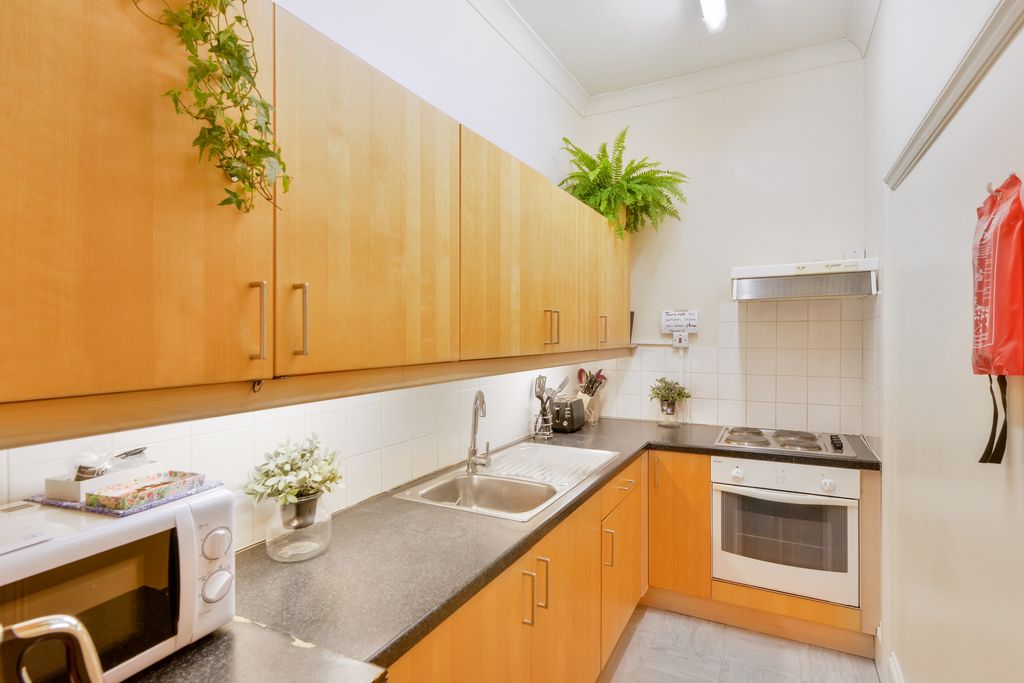 Property photo 2 of 5