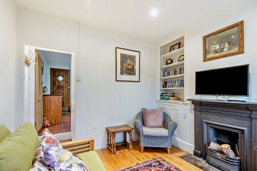 Property photo 3 of 15