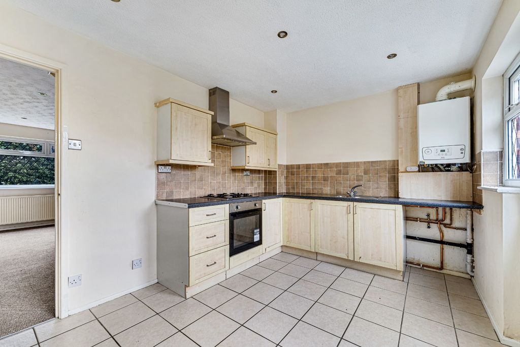 Property photo 3 of 22 4401665