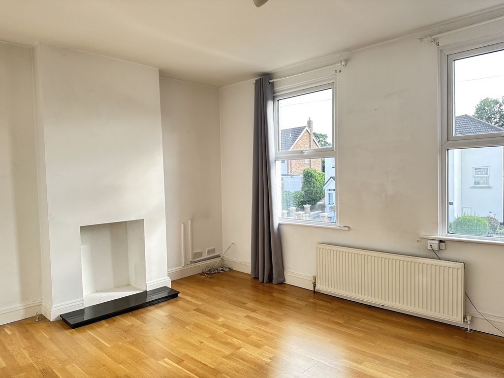 Property photo 2 of 6