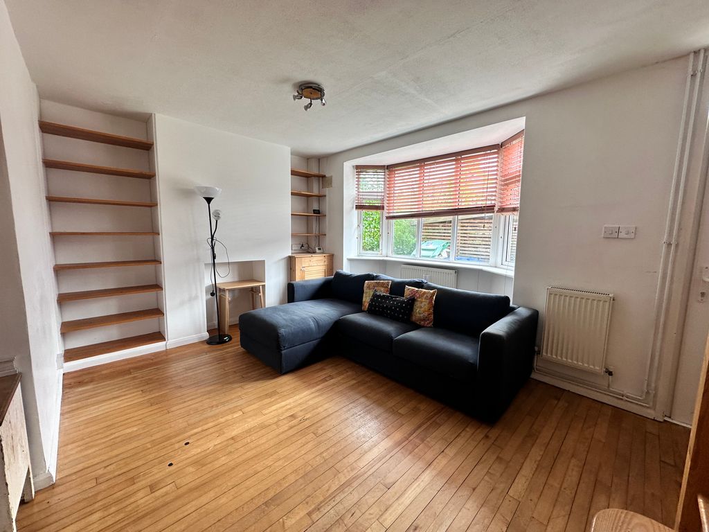 Property photo 2 of 14 Image