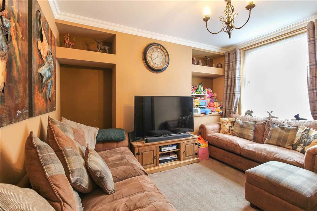 Property photo 2 of 15 Living Room