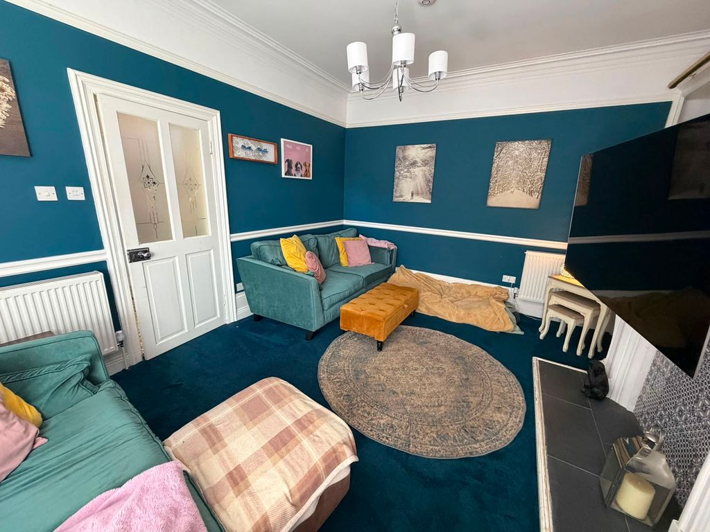 Property photo 2 of 15