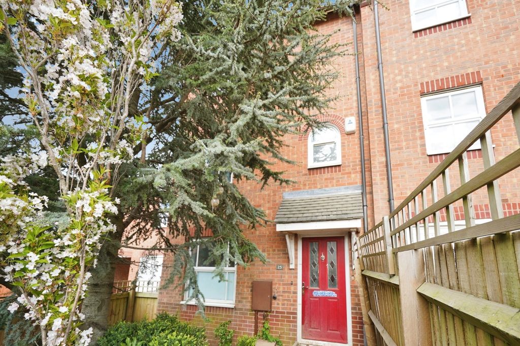 Property photo 1 of 20 Pbox-Img.Jpg