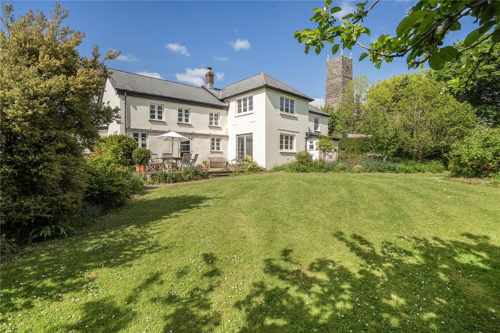 Property photo 1 of 41 Picture No. 24