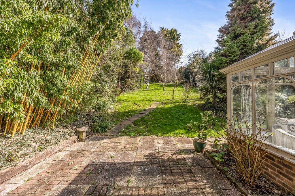 Property photo 3 of 22