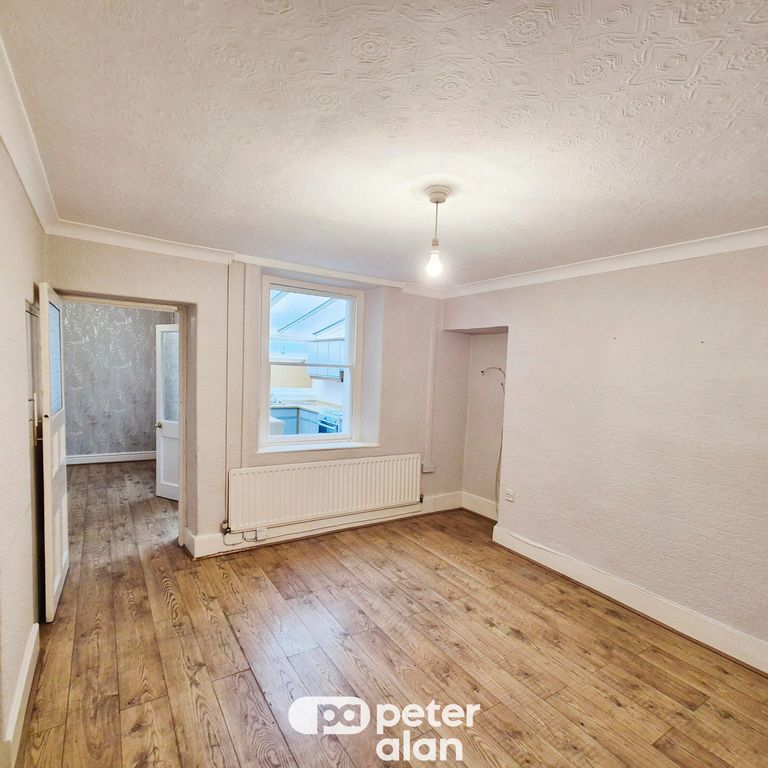 Property photo 3 of 15 Image