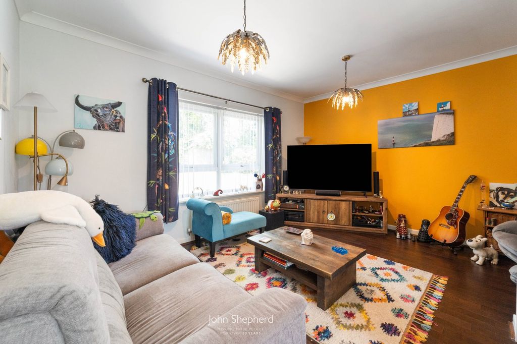 Property photo 3 of 16 Picture No. 06