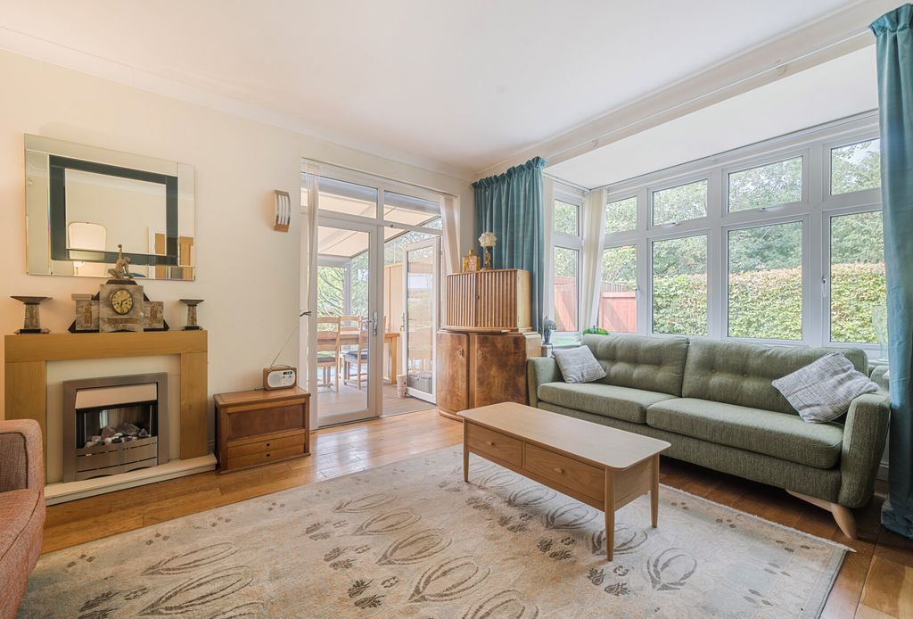 Property photo 2 of 17 1345424-6-68B1E67...