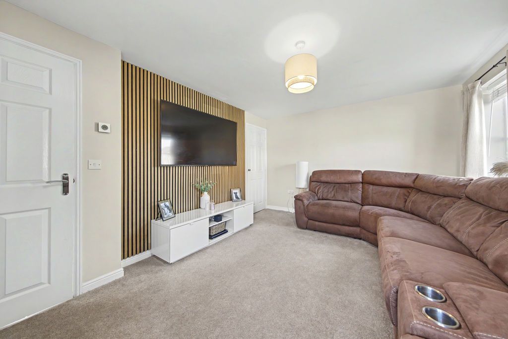Property photo 2 of 30 Living Room