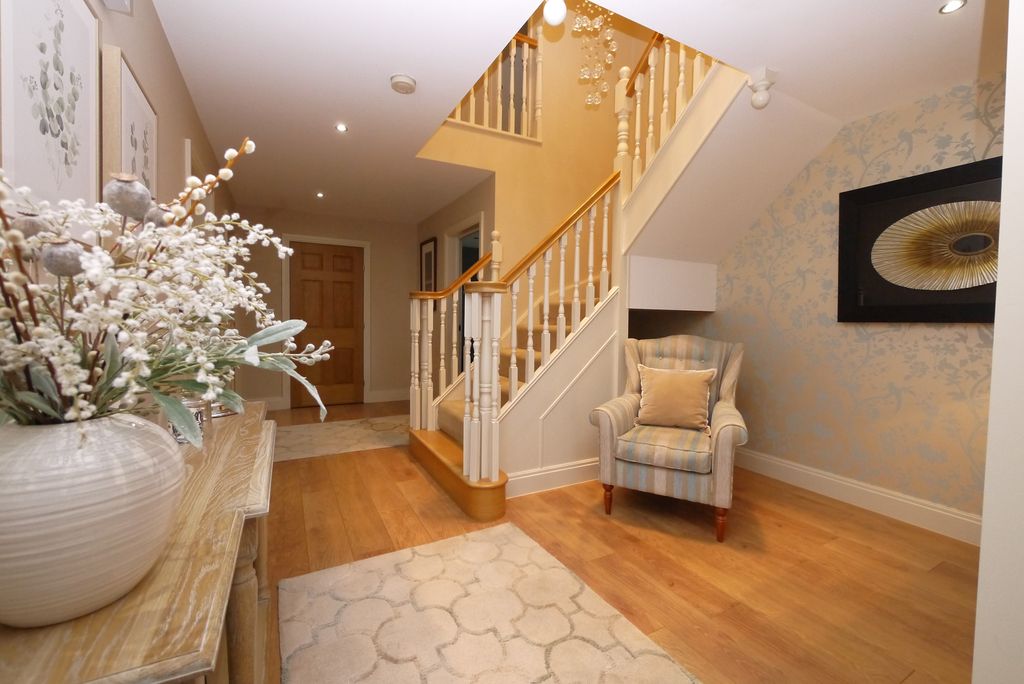 Property photo 3 of 49 2