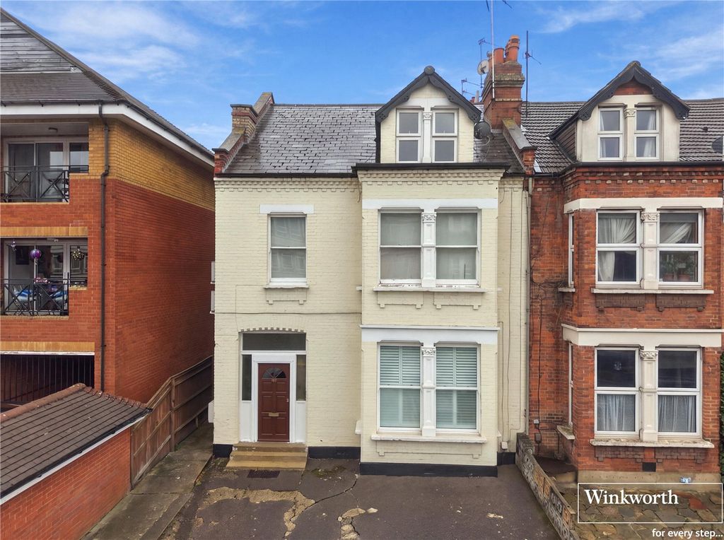 Property photo 2 of 13 Picture No. 05