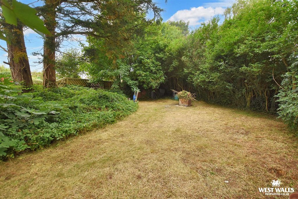 Property photo 2 of 18 16 (14).Jpg