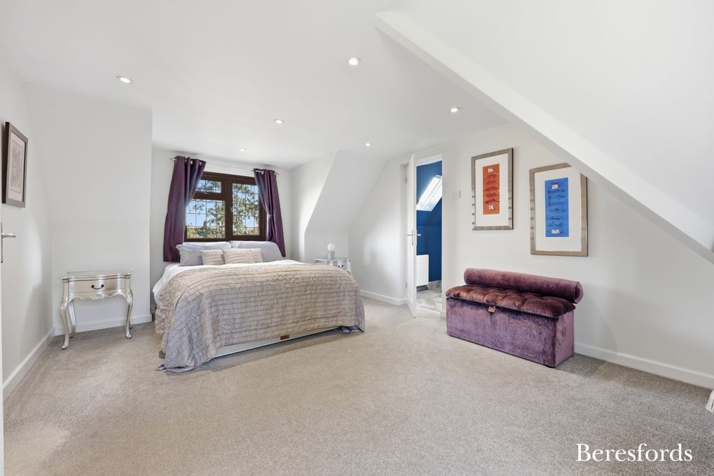Additional image 14 of 3 bed detached house for saleHillhouse Drive, Billericay CM12