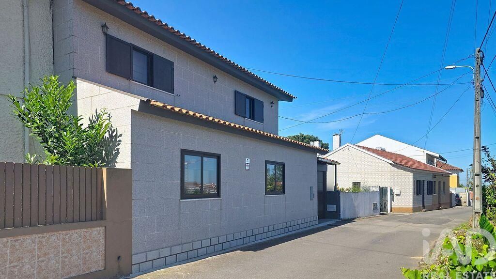 Property photo 1 of 27