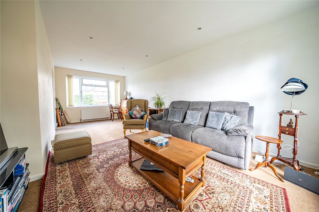 Property photo 3 of 15 Picture No. 09