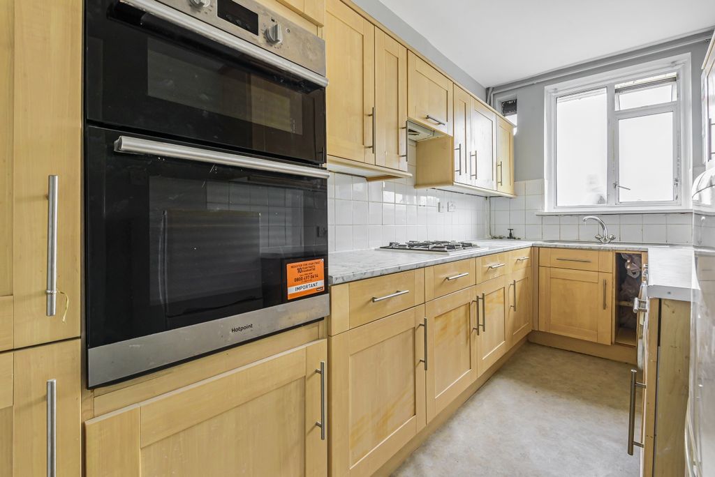 Property photo 2 of 6 922570 (2)