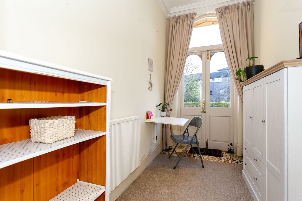 Additional image 9 of 2 bed flat for saleRoseville Avenue, Harrogate HG1