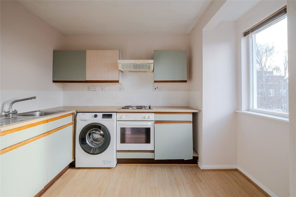 Property photo 3 of 5 Picture No. 07