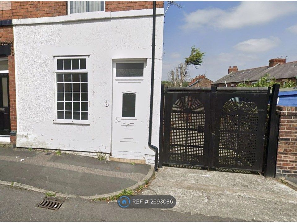 Property photo 1 of 9