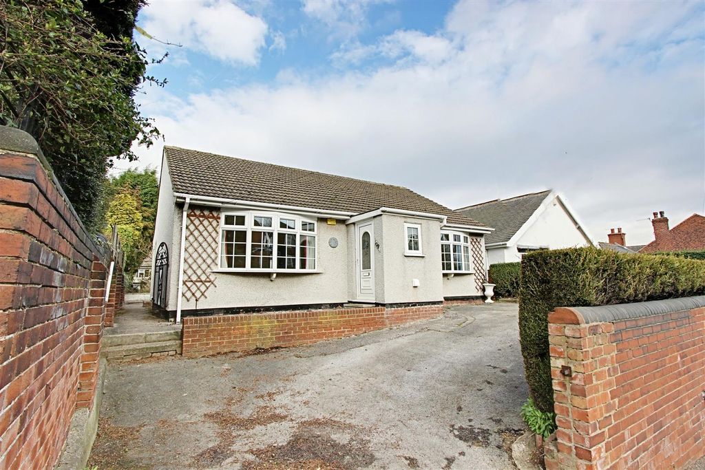 Property photo 1 of 12 Front