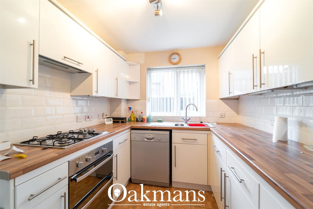 Property photo 3 of 25 Picture No. 05