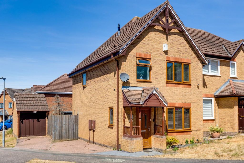 Property photo 1 of 15
