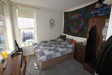 Property photo 3 of 14 Property Photo