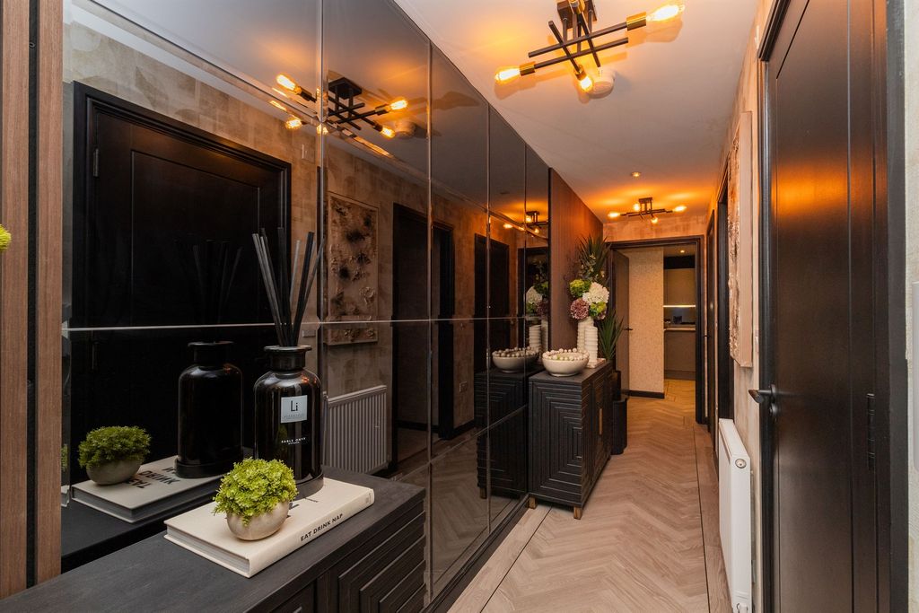 Additional image 8 of 2 bed flat for saleMaxwellton Road, Paisley PA1