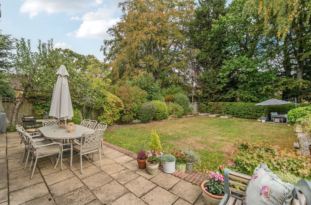 Property photo 2 of 27 1535546-11-1A13A2...