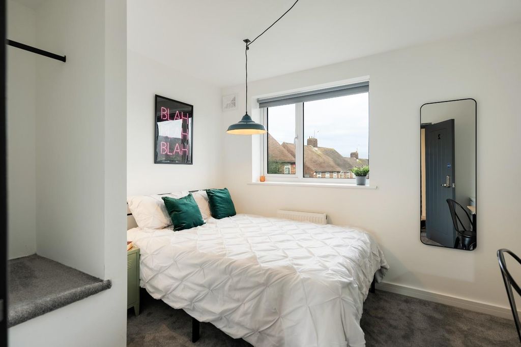 Additional image 8 of 7 bed property to rentMayville Avenue, Filton BS34