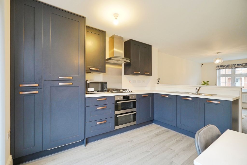 Property photo 3 of 15 Pbox-Img.Jpg