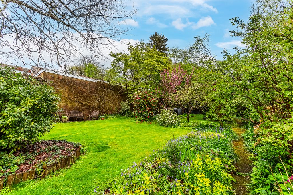 Additional image 20 of 5 bed detached house for saleWoodhurst Park, Oxted, Surrey RH8