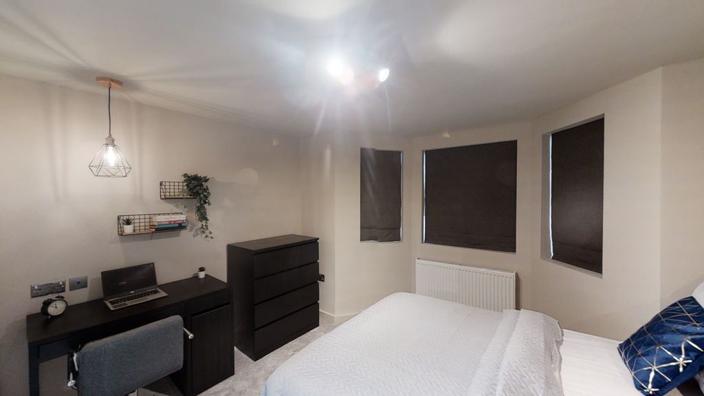 Property photo 2 of 9 Photo