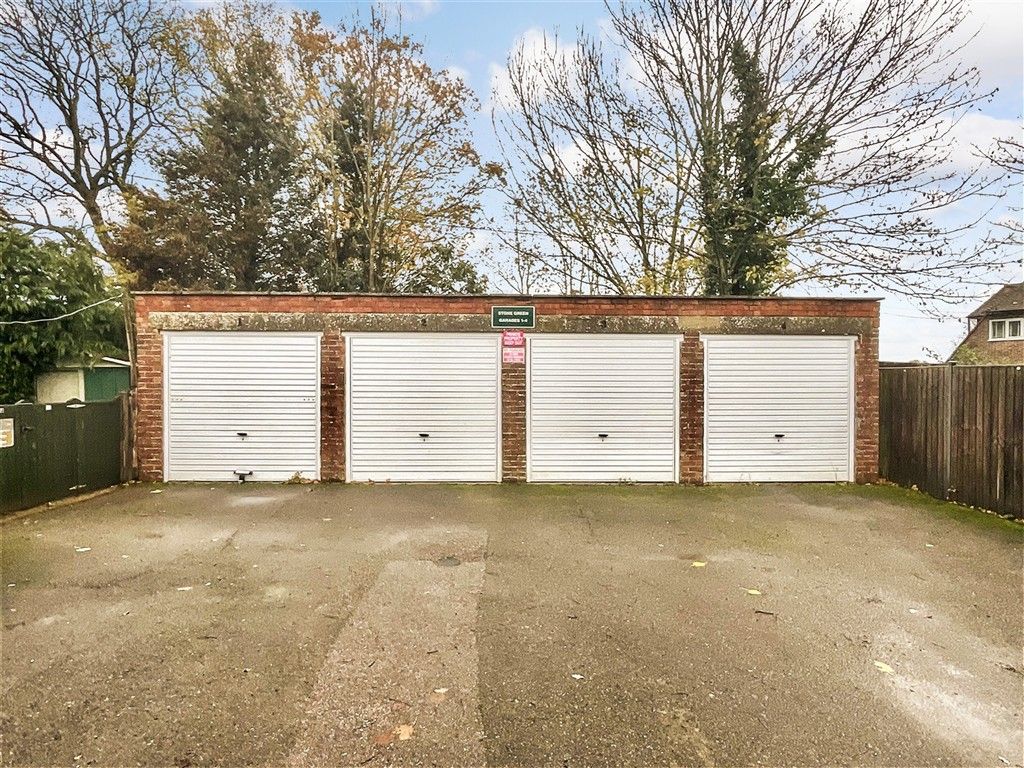 Property photo 3 of 4 Front