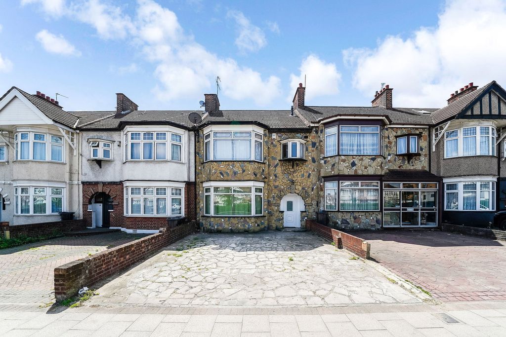 Property photo 1 of 19