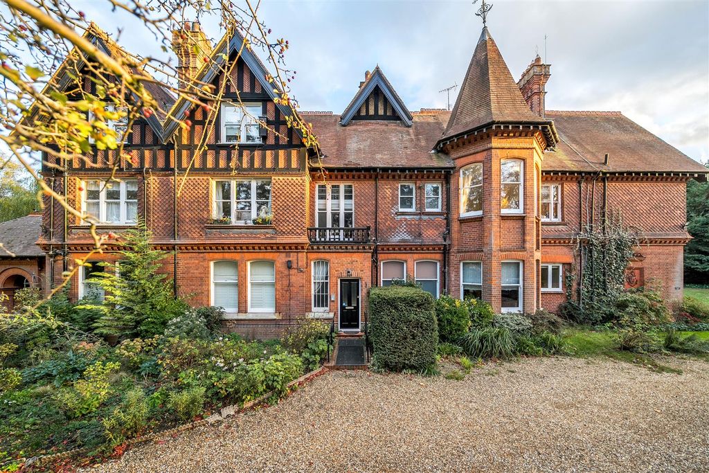 Property photo 1 of 24 1372628-33-6900Ff225B5Bb-Arw-1.Jpg