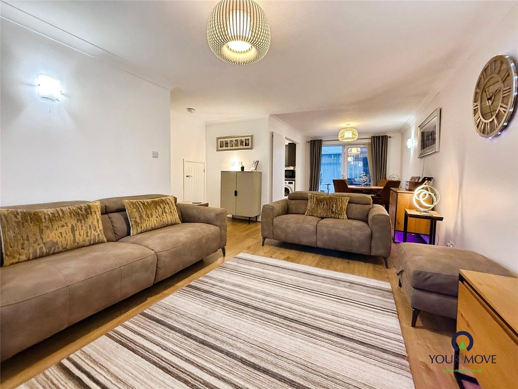 Property photo 2 of 24 Picture No. 01