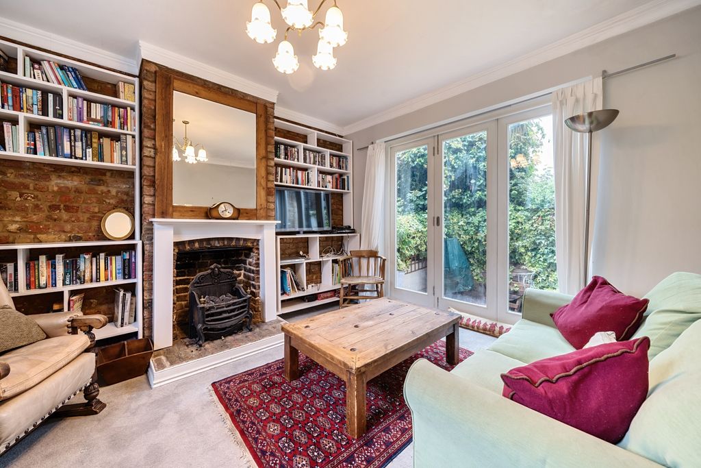 Property photo 2 of 19 1006798 (4)