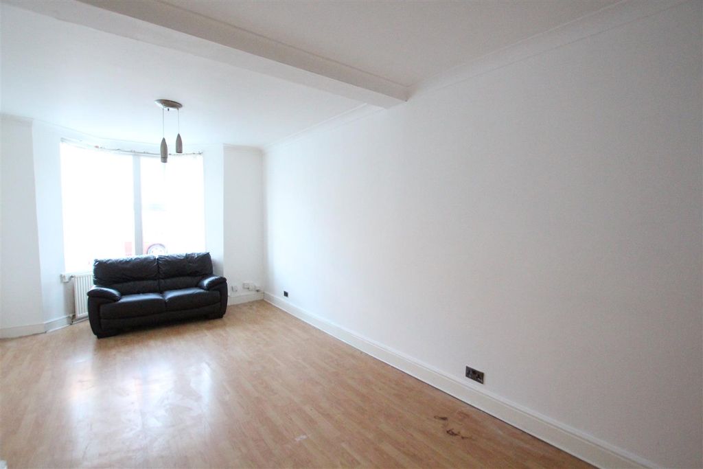 Property photo 2 of 10 Img_9509.Jpg