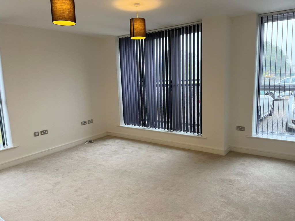 Property photo 2 of 8 Picture No. 05