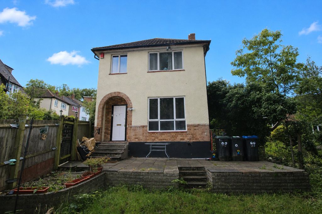 Property photo 1 of 10 Picture No. 02